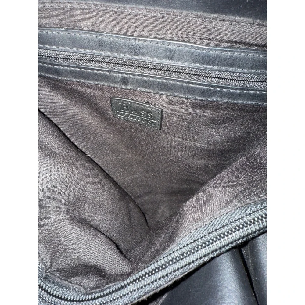 Bass Cedarbuck (GH Bass) Black Leather Shoulder Tote Handbag Double Strap Purse